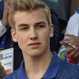 Грустный Коленька