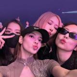 блэкпинк | стрэйкидс | блекпинк