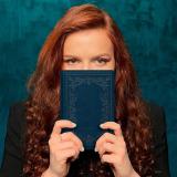 Кира, что почитать?