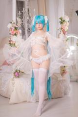 Arts of Hatsune Miku 18+