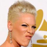 ФУ! ПЕРЕДЕЛЫВАЙ! | Злой мастер | Бьюти трэш — Telegram канал