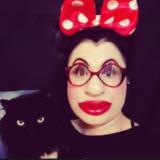 Смех с мехом Зина Диванчик