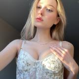 Лизать подружке