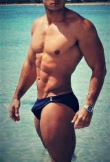 Гей знакомства:Россошь,Березники,Армавир,Ейск,Волжский,Тара,Шахты,Новочеркасск,Донецк,Каменск-Уральс